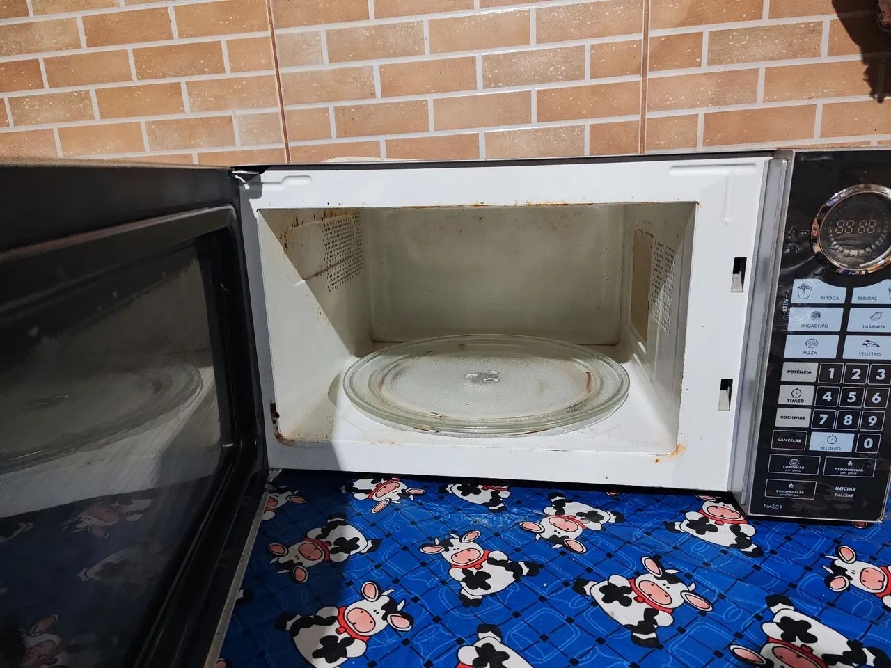 Micro-ondas Philco 31L 110v usado  - Foto 2
