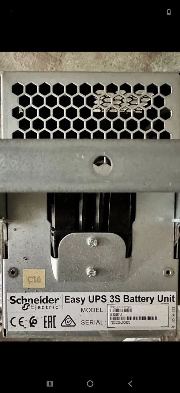 Módulo de Bateria Schneider Electric Easy UPS 3S, modelo E3SBTU.