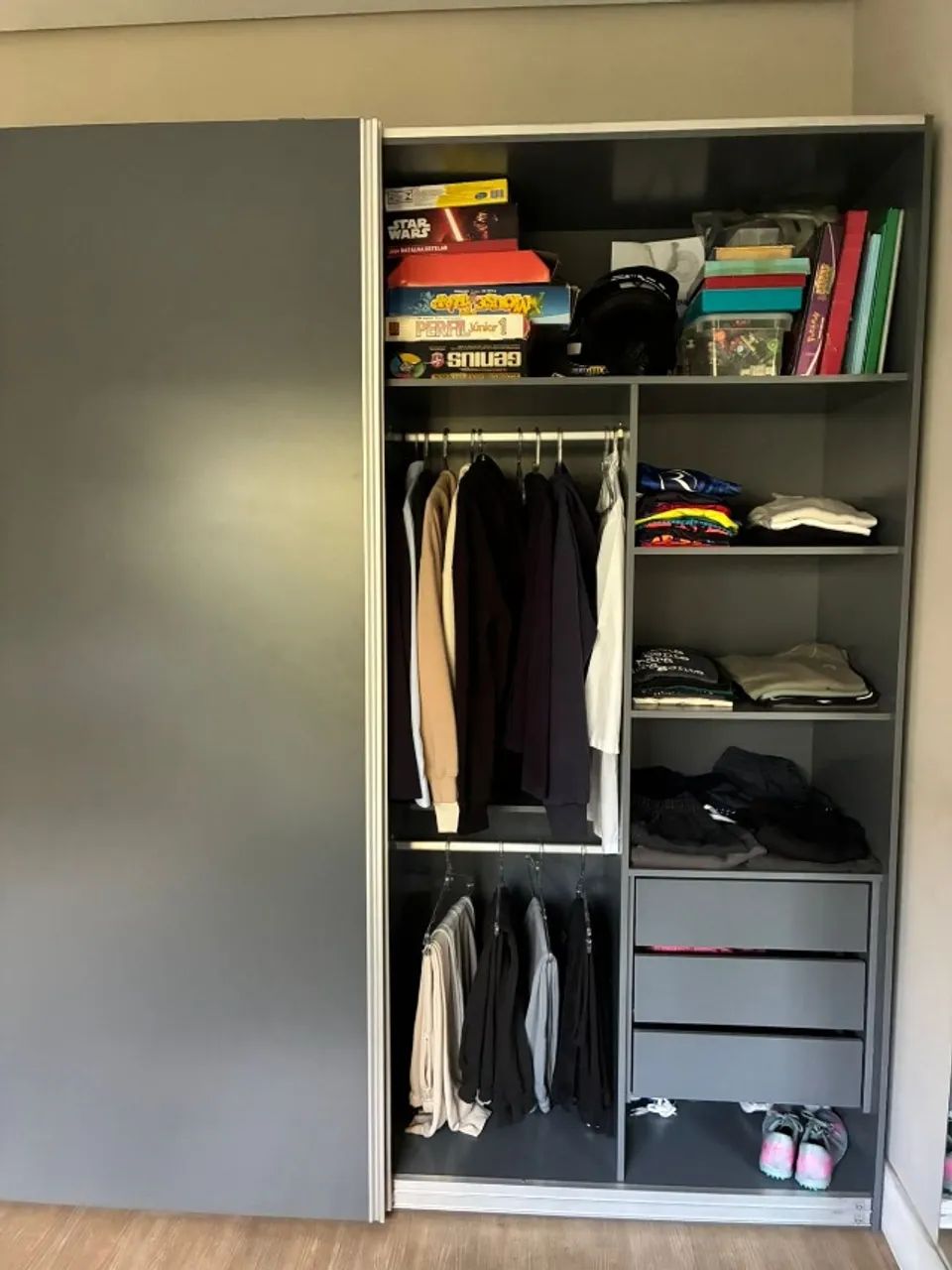 Guarda-roupa usado com porta de correr - Foto 3