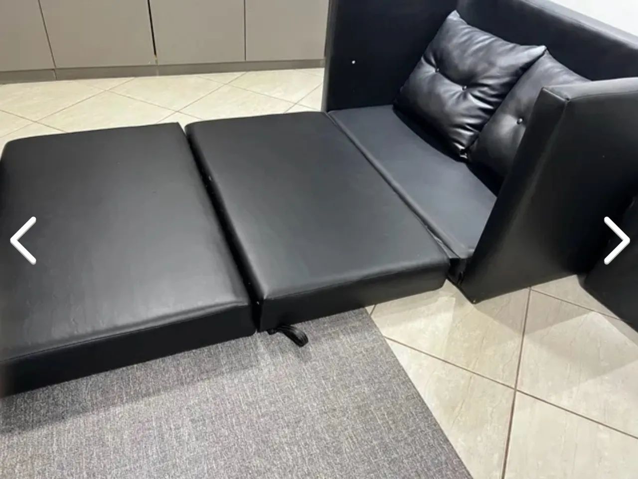 Sofá Cama de Couro - Foto 2
