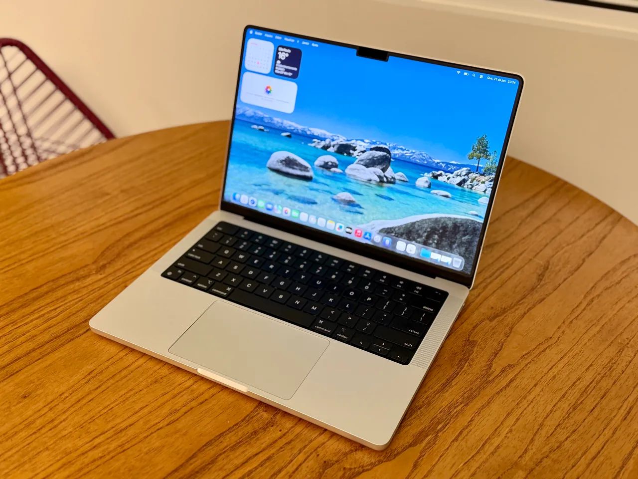 MacBook Pro 14 Polegadas M1 Pro 16GB 512SSD Prata - Seminovo