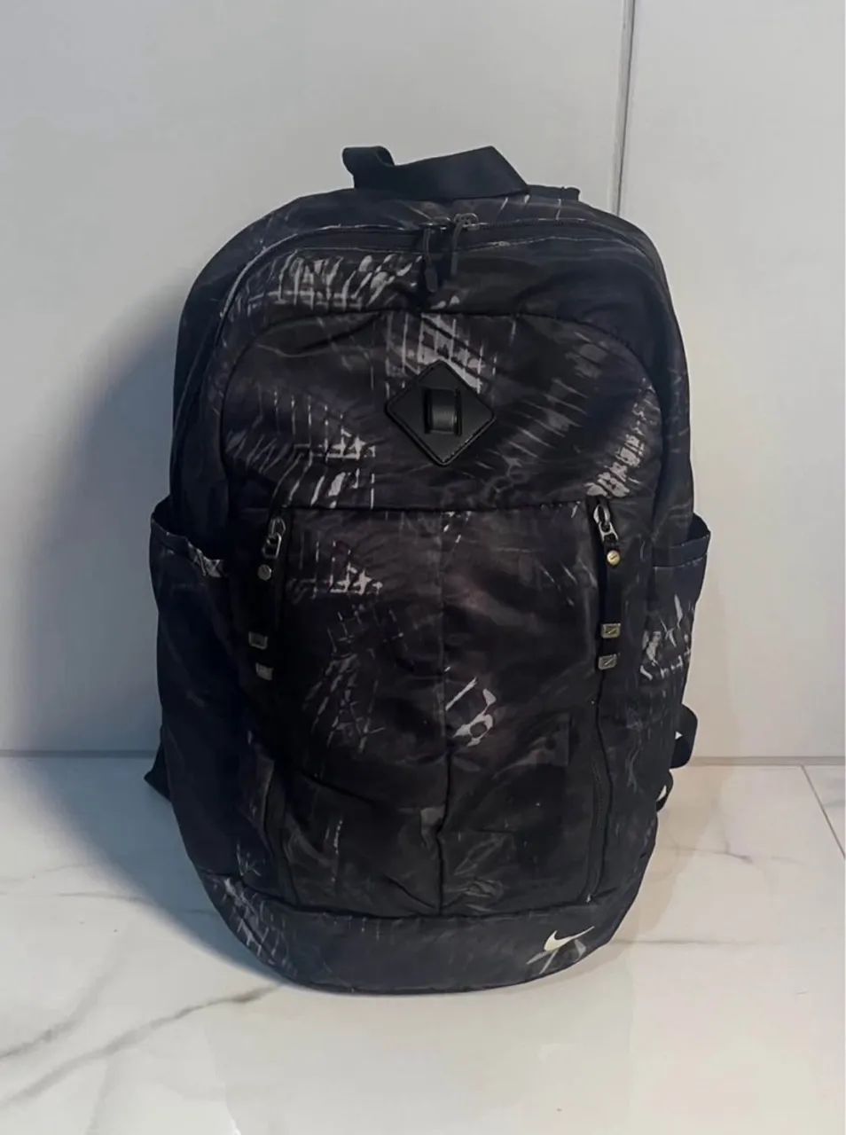 Desapego mochila Nik? $70