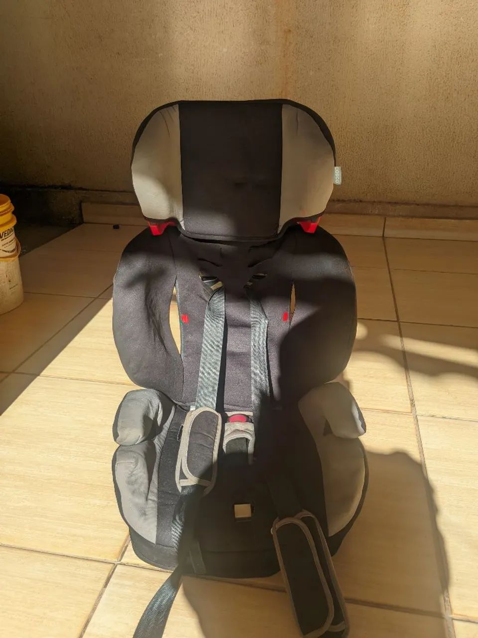 Cadeirinha Cosco 9 a 36 kg Usada 