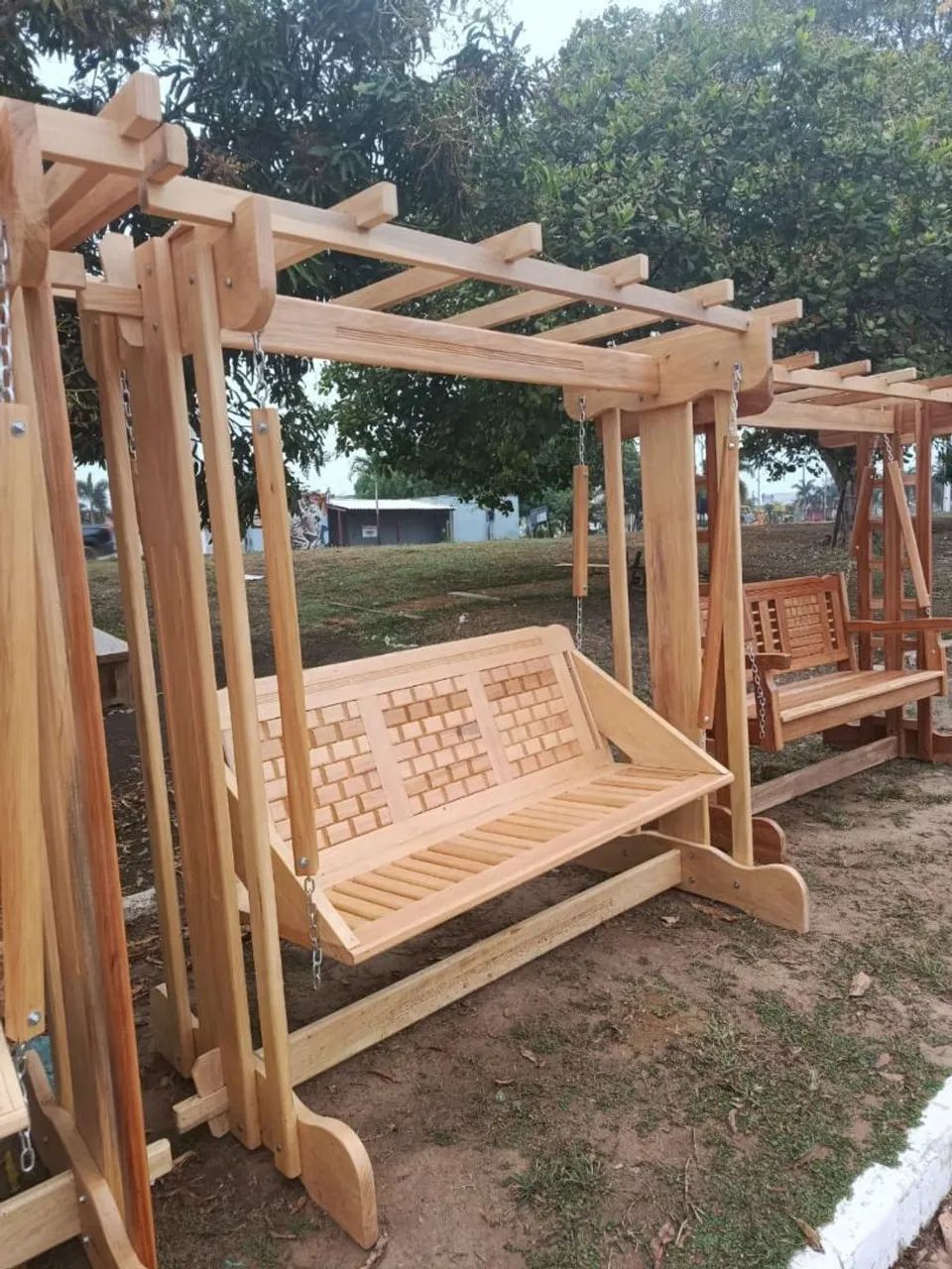 Móveis rústicos em madeiras de lei. - Foto 5