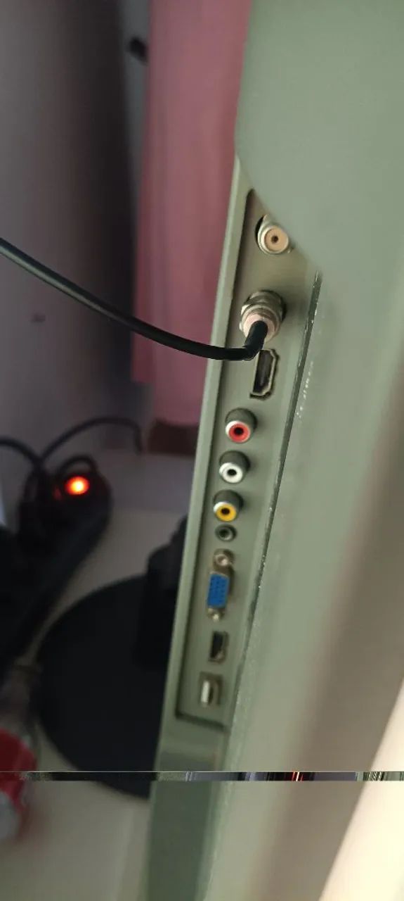 TV LED 24 CCE - Foto 2