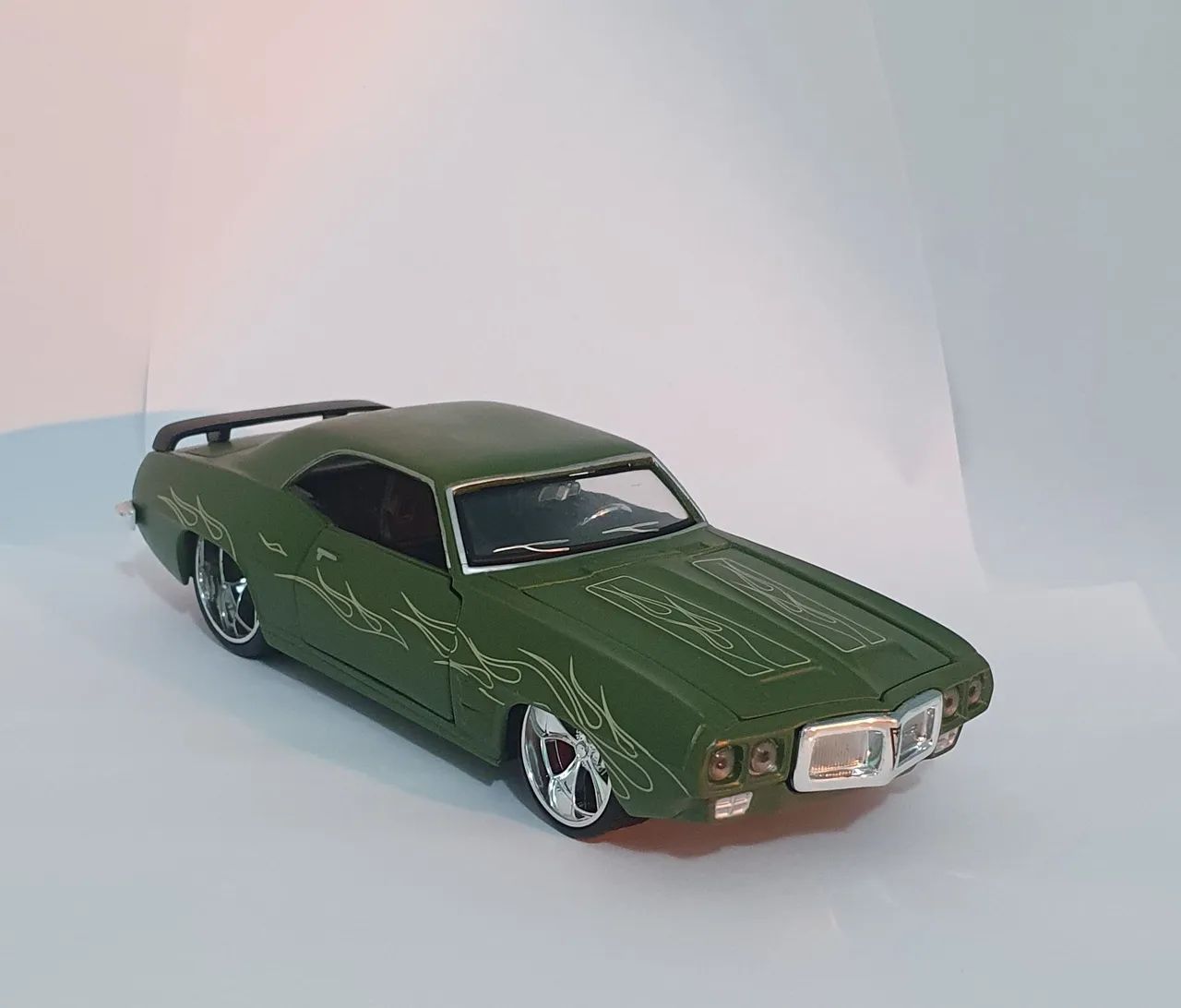 Miniatura 1:24