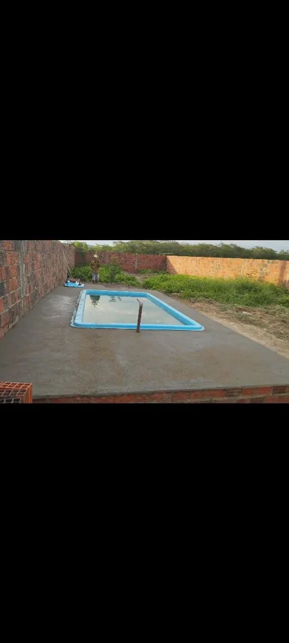Terreno com piscina e vão já levantado e deck  - Foto 2