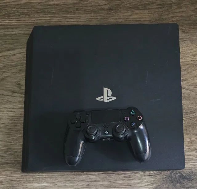 PS4 Pro Original + 1 controle DualShock 4