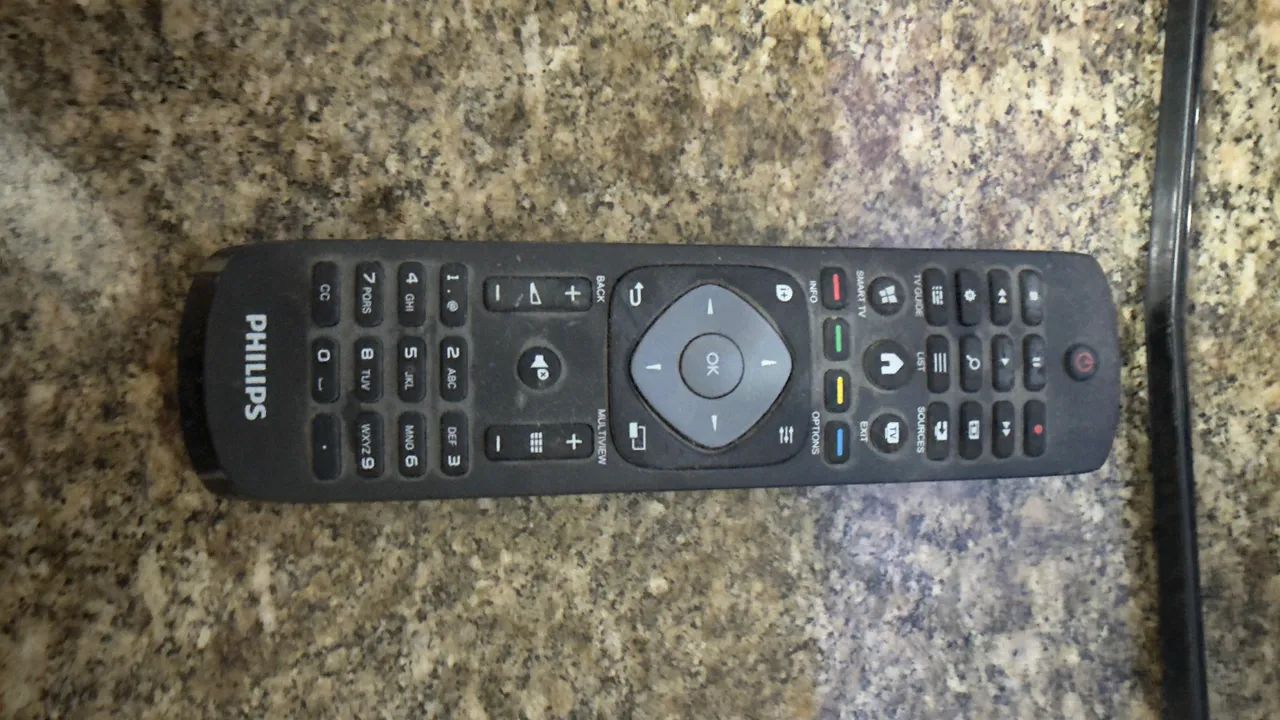 TV Philips 40 4k imagem excelente - Foto 3