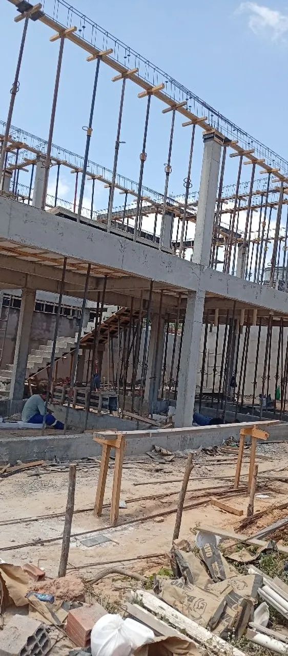 Profissional da construção civil com muita experiência