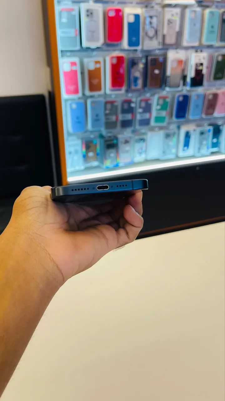 IPHONE 15 PRO MAX 256GB Bat 83% - Foto 2