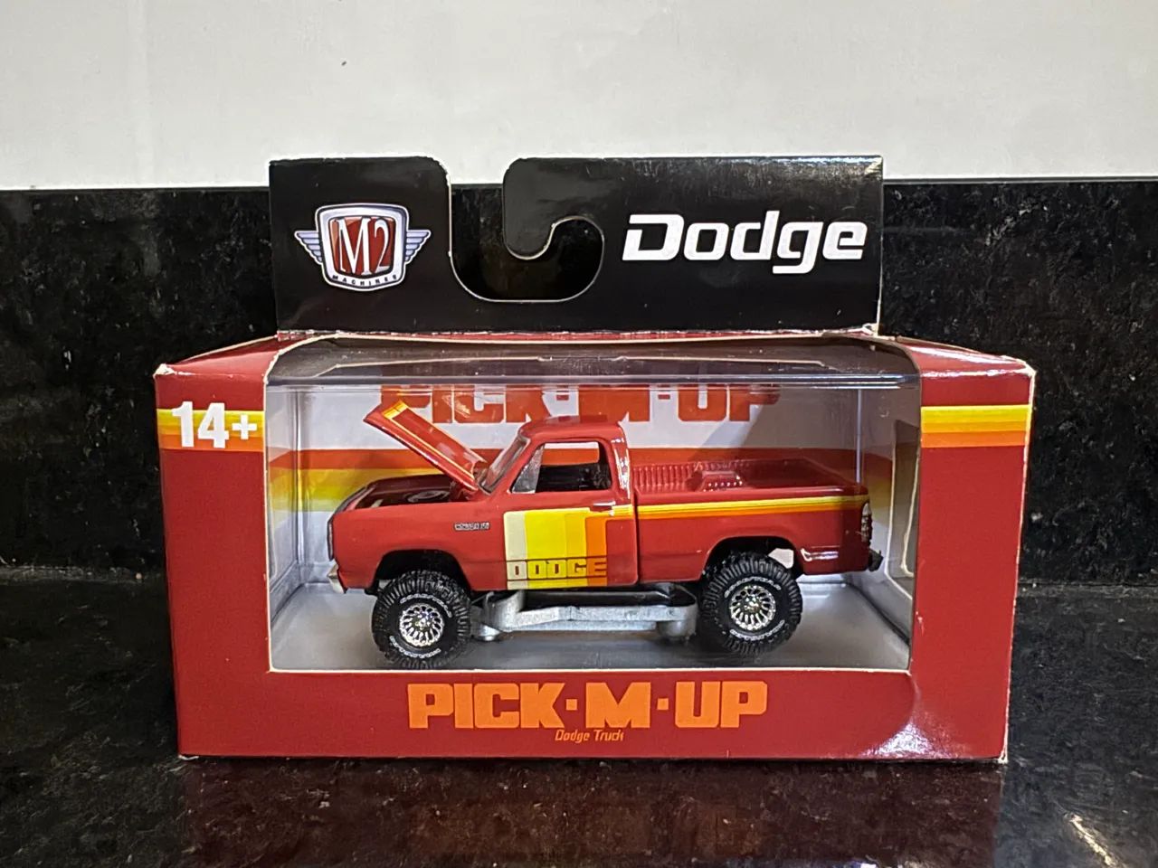 Carro coleção 1:64 miniaturas  - Foto 2