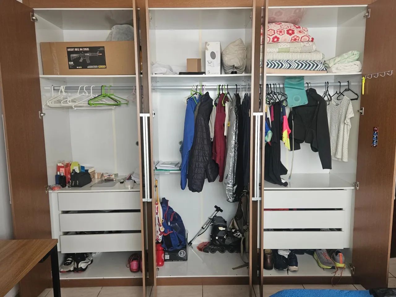 Guarda roupa 6 portas - Foto 4