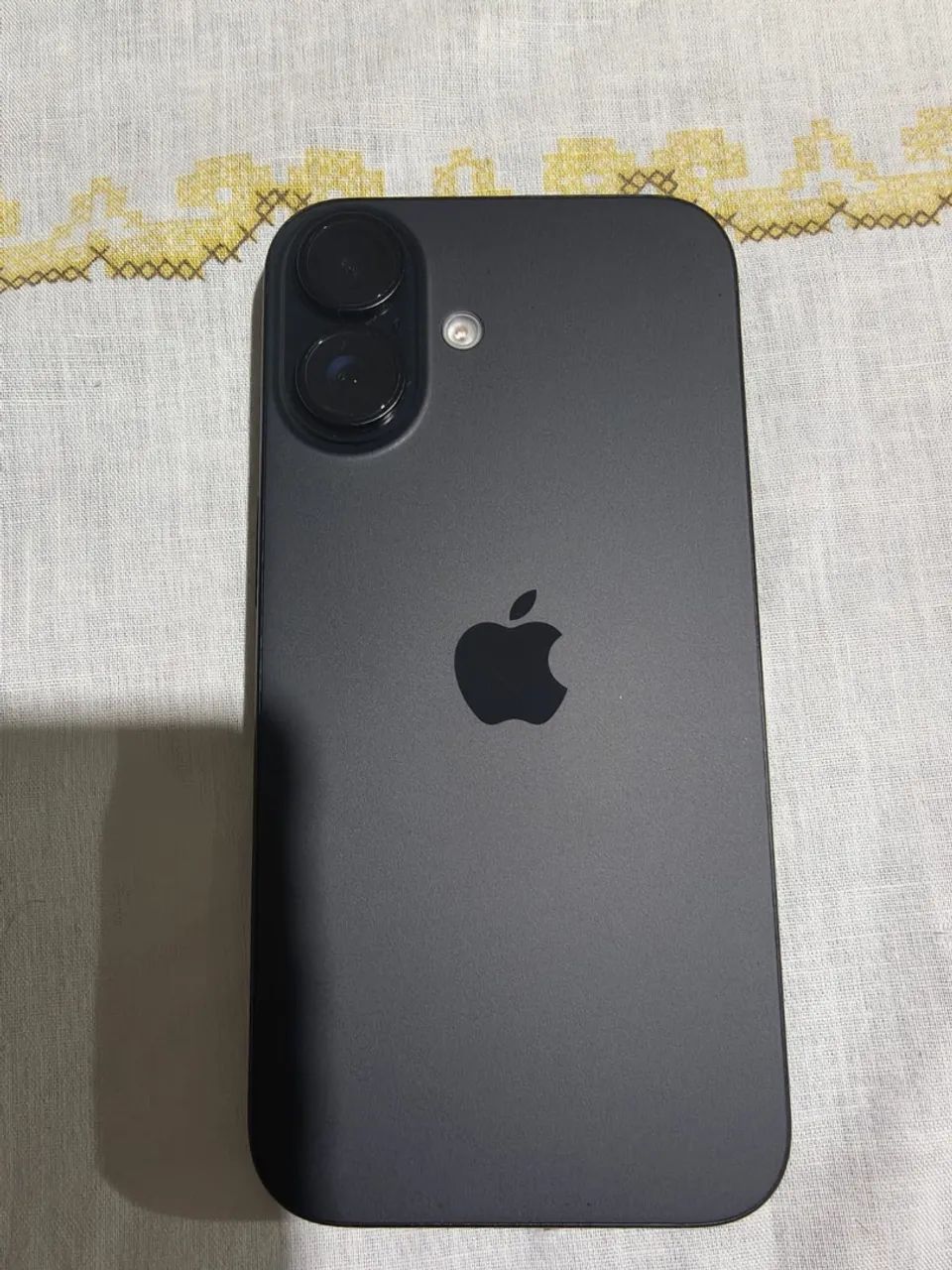 iPhone 16 Seminovo