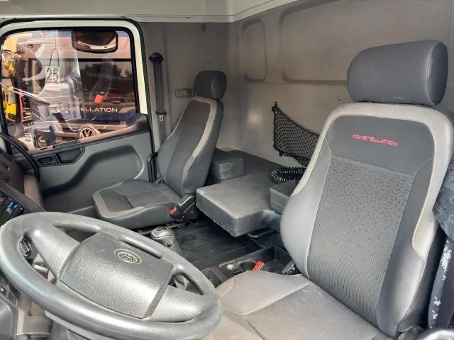 VW 19.330 CONSTELLATION 4X2 2023 - Foto 4