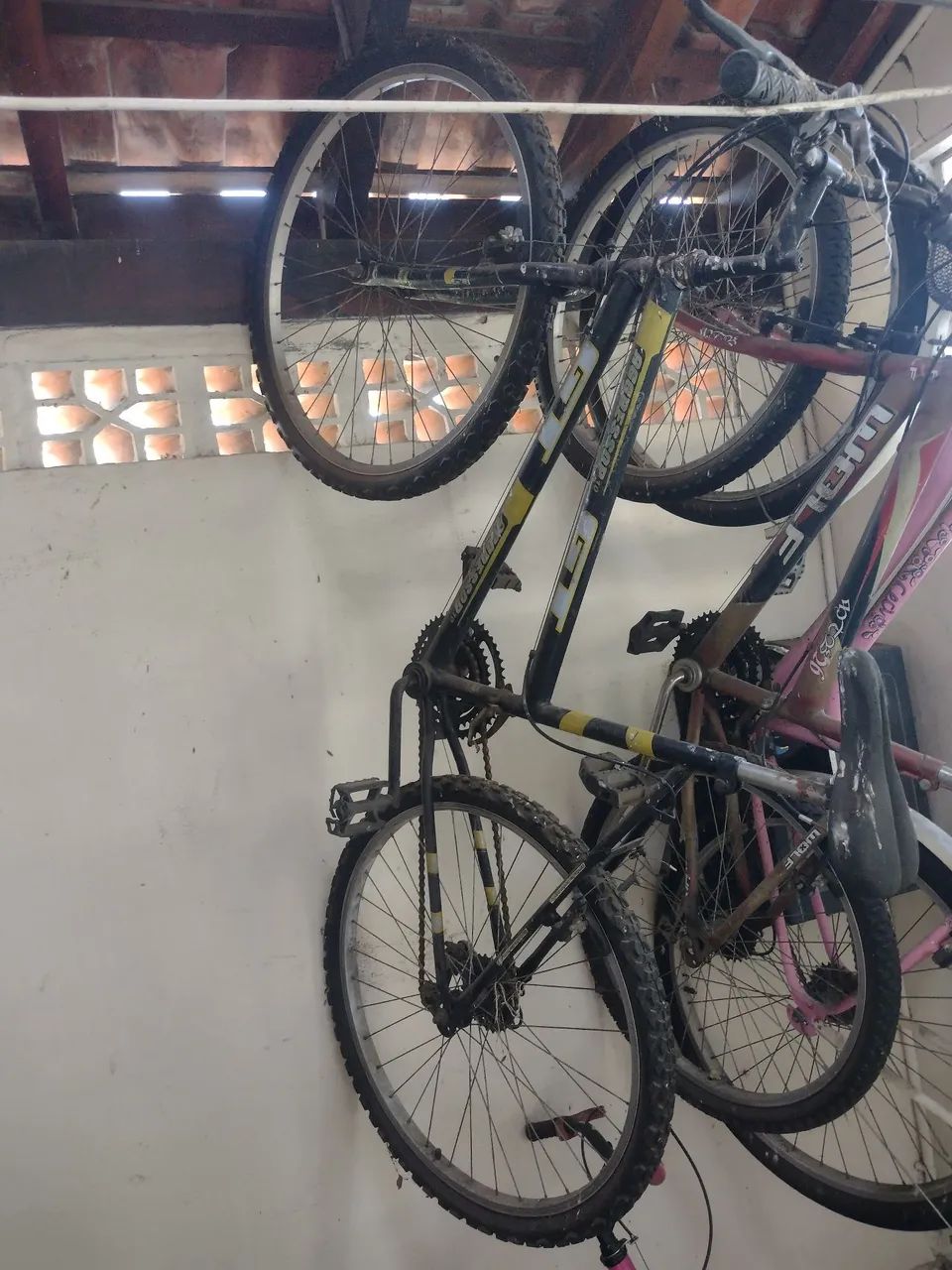Bicicleta Aro 26 com 18 marchas  - Foto 4