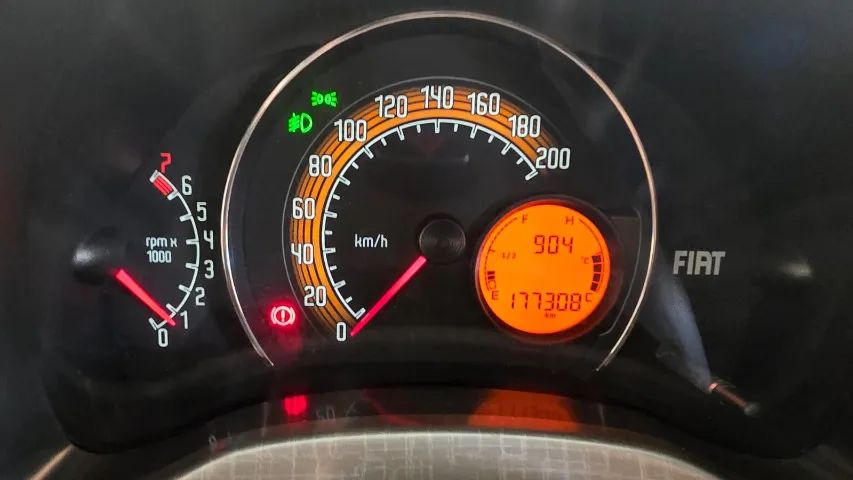 Fiat Uno WAY 1.4 EVO Fire Flex 8V 5P 2012 - Foto 2