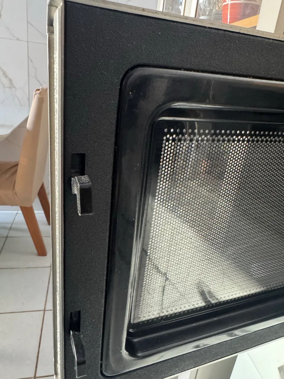 Microondas LG espelhado 