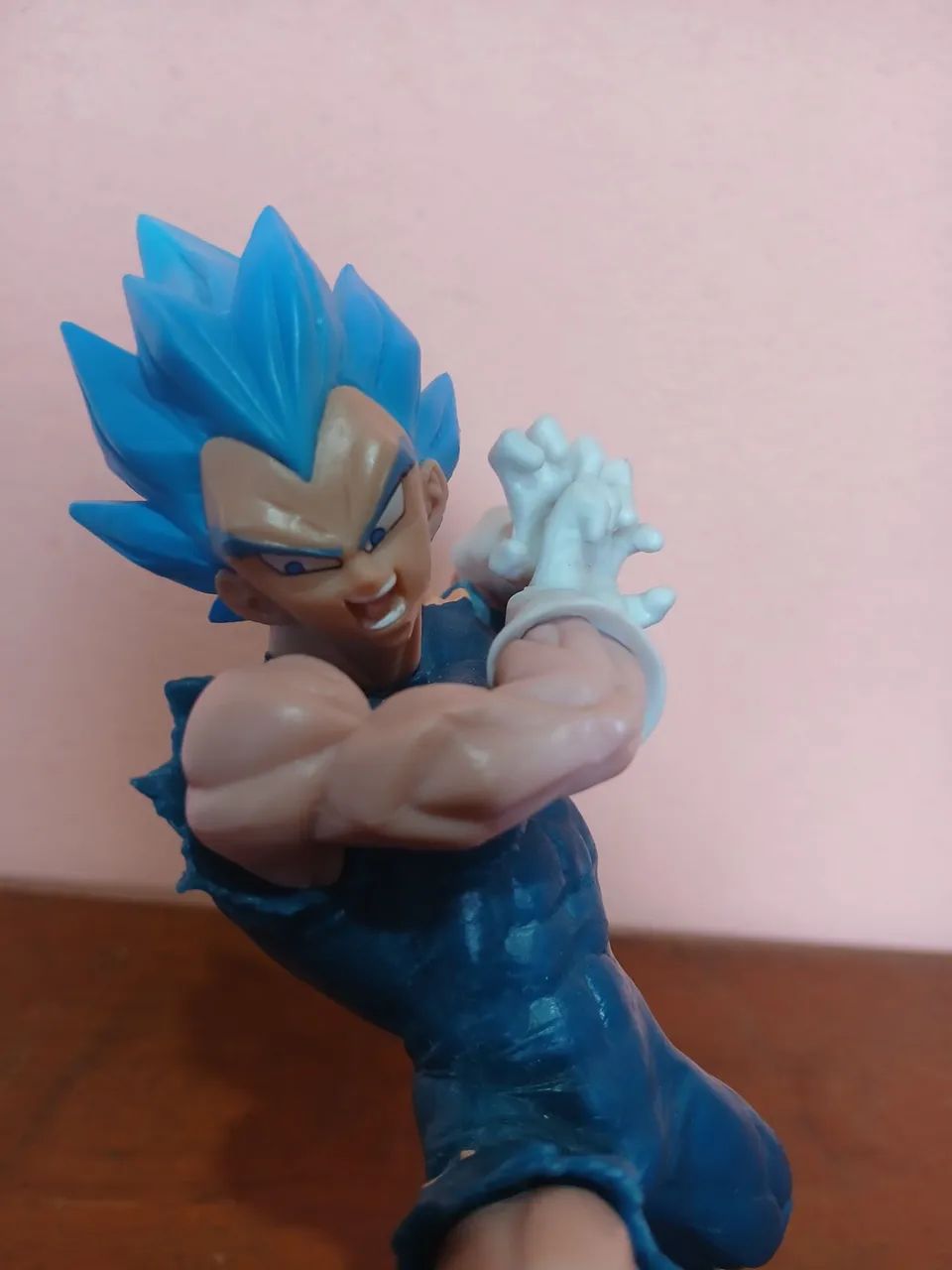Vegeta Super Saiyajin Blue 