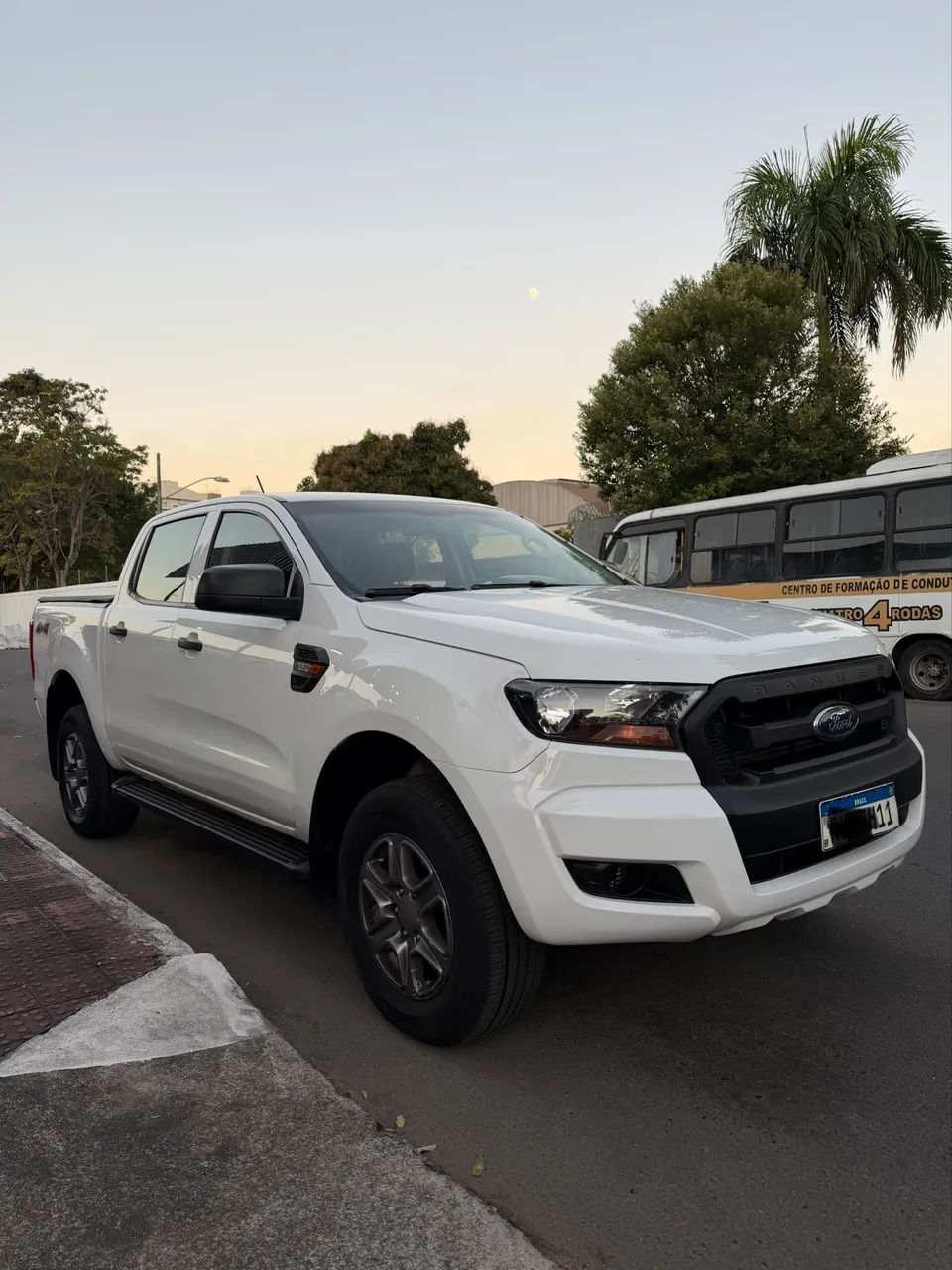 Ford Ranger Ranger XLS 2.2 4x4 CD Diesel Aut. 2023