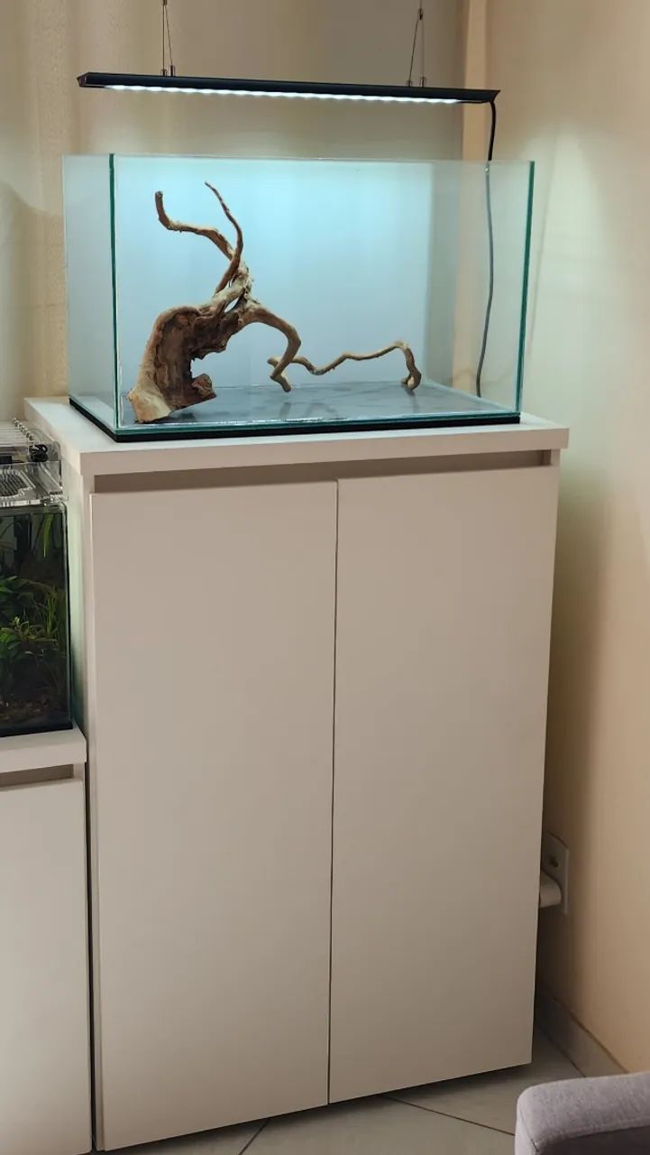 Aquário 70L com Móvel - Foto 2