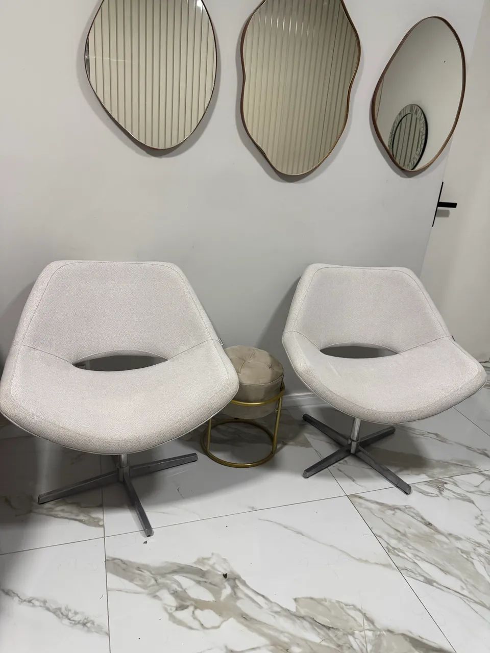 Poltronas giratória  de luxo em tecido de linho  - Foto 2