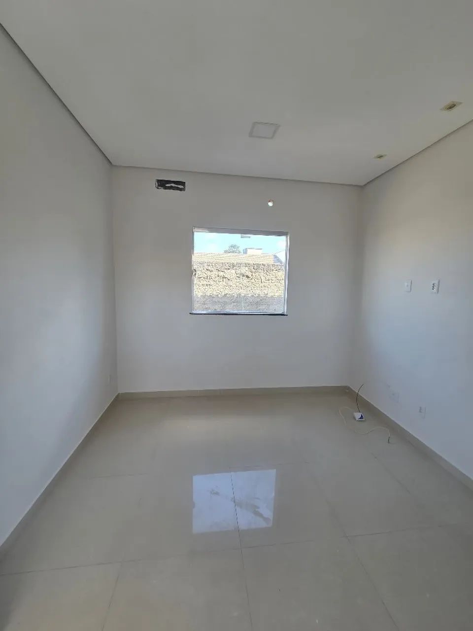 CASA DISPONÍVEL PARA LOCAÇÃO 2 quartos sendo 01 suíte . - Foto 5