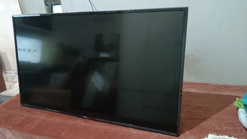 Tv Lg 49 Polegadas - Foto 2