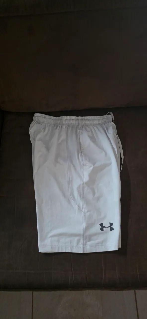 BERMUDA UNDER ARMOUR  - Foto 3