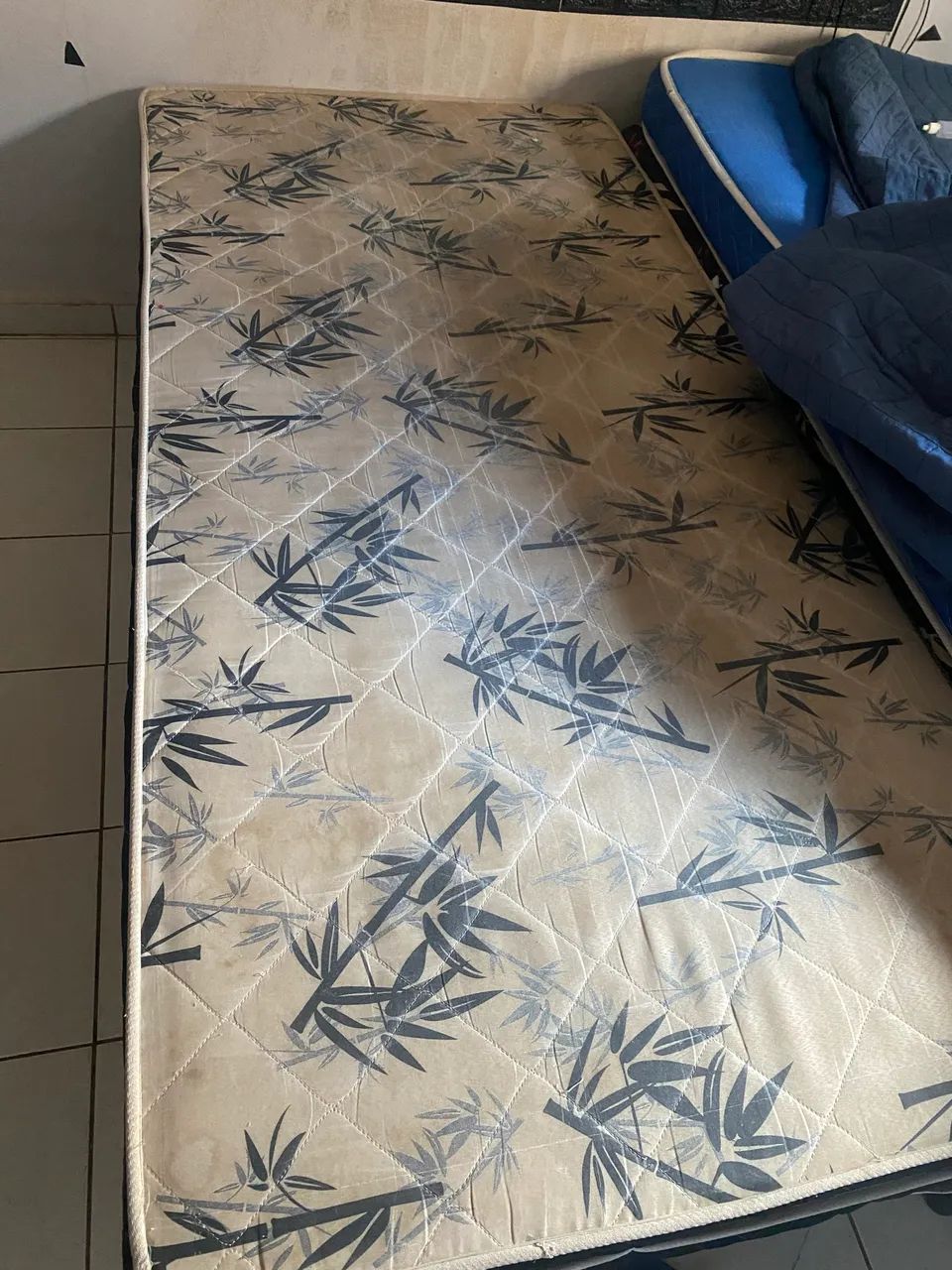 Cama 100$ preço a negociar  - Foto 3