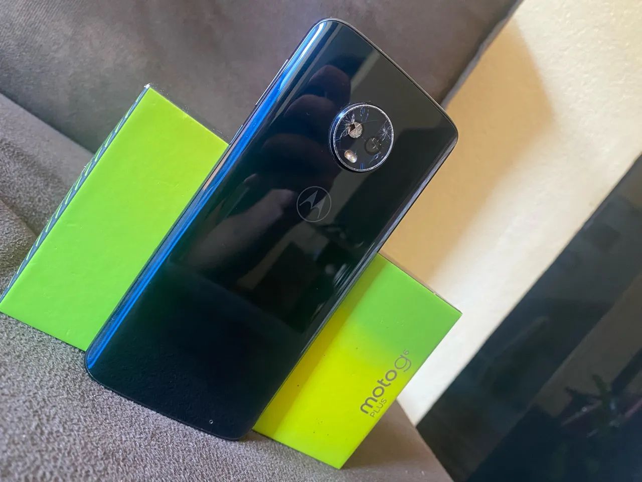 Moto g6 plus com defeito na bateria. - Foto 3