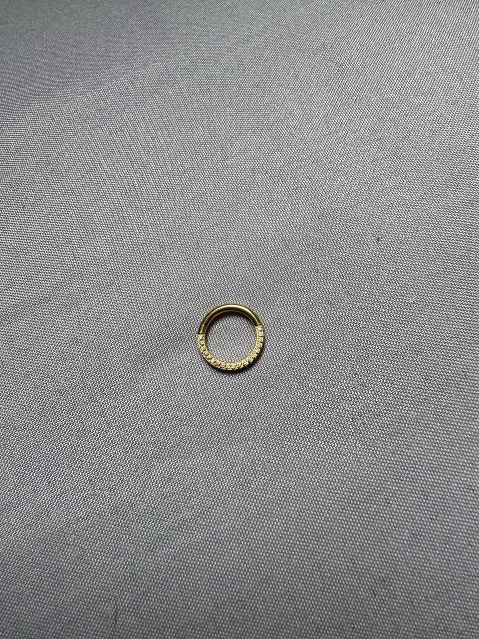 Piercing titânio argola cravejada  - Foto 3