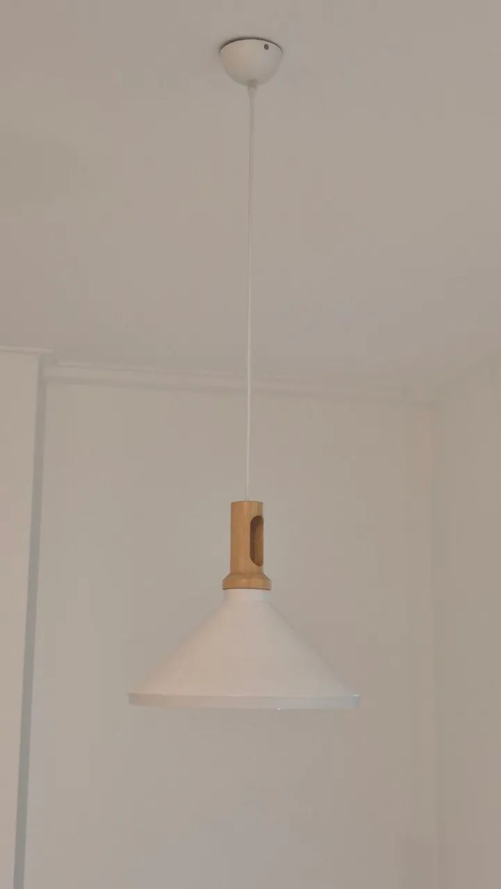 Pendente Cone 35cm Branco/Madeira  - Foto 3
