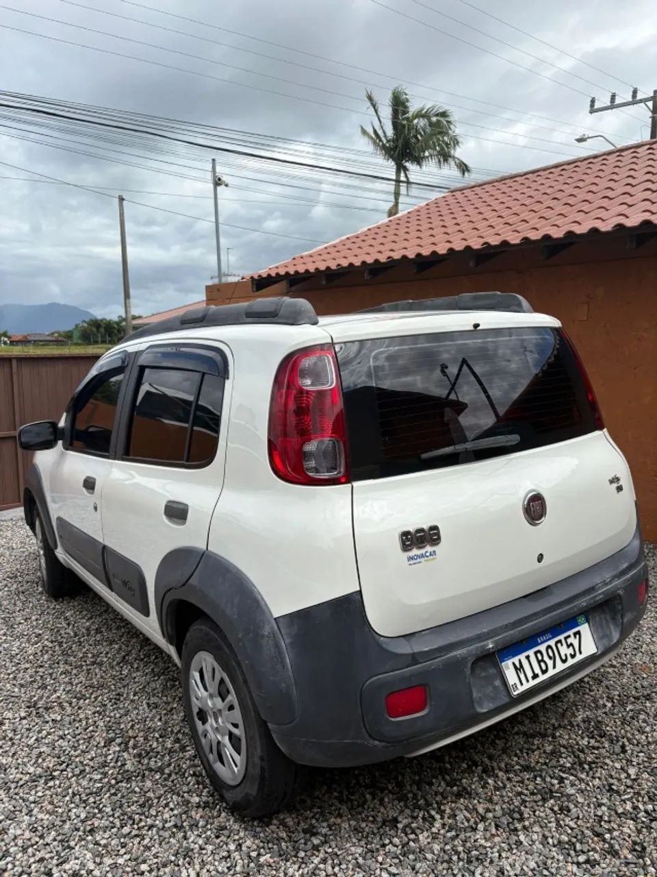 Fiat Uno WAY 1.4 EVO Fire Flex 8V 5P 2011 - Foto 3