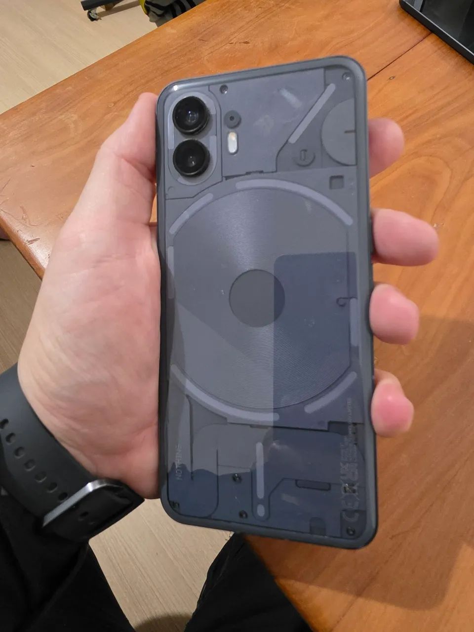 Nothing Phone 2 - Foto 2