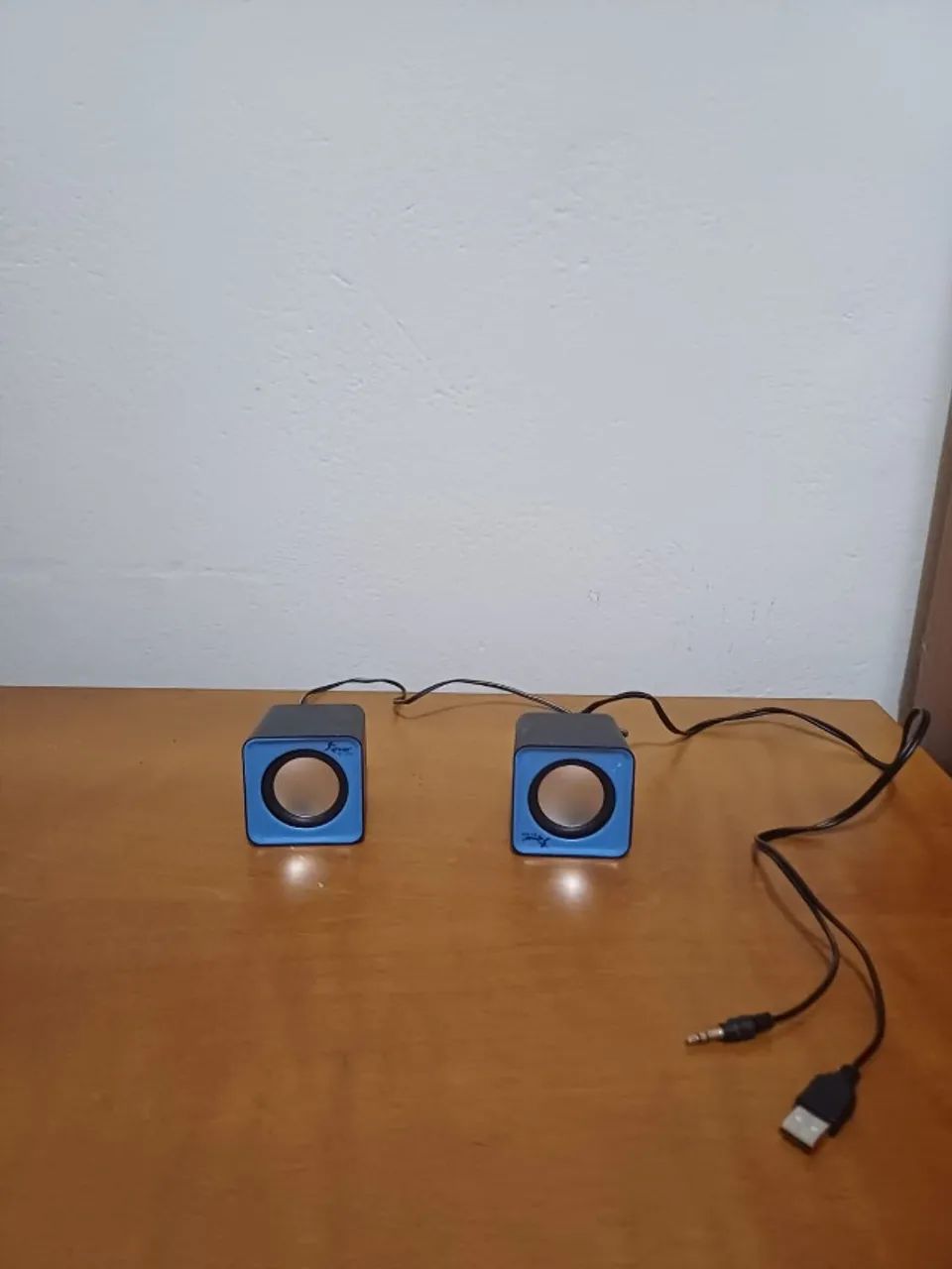 Mini Caixa De Som Knup KP-609 Para PC/Notebook - Perfeito Estado