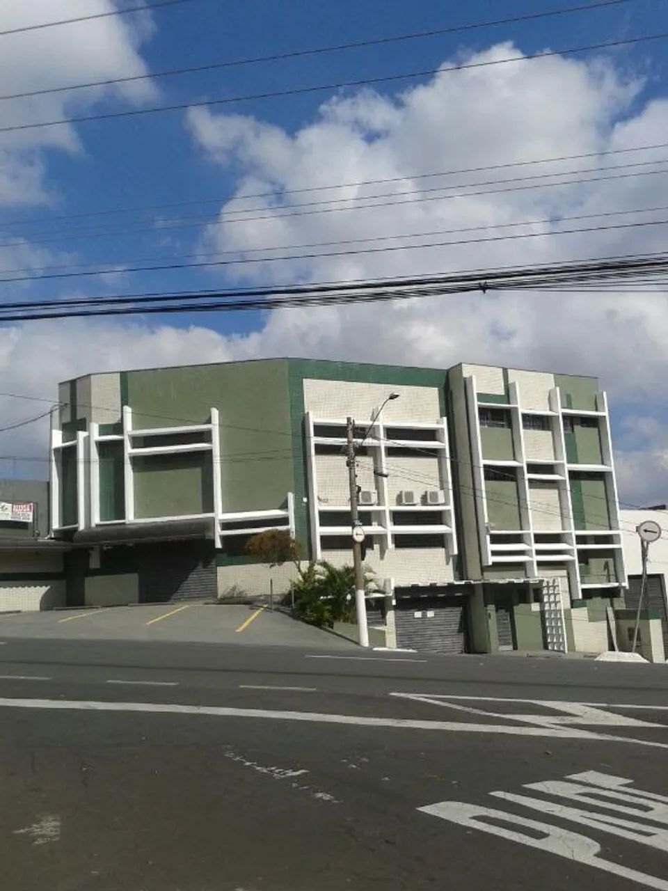Salão comercial para locação, 200m2, Bairro Vila Industrial, Campinas/SP