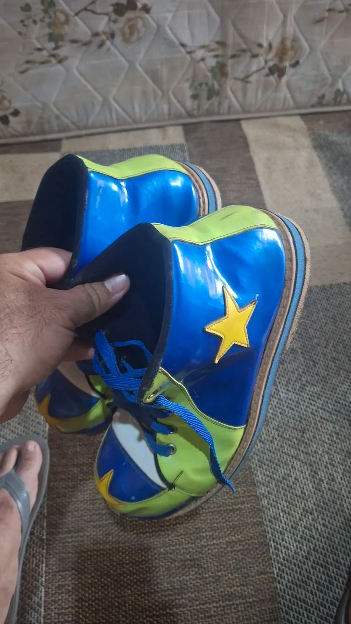 Sapato de palhaço - Foto 3