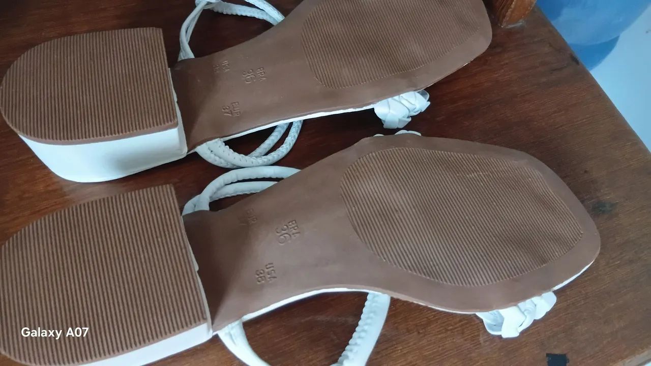 Sapato branco  - Foto 4
