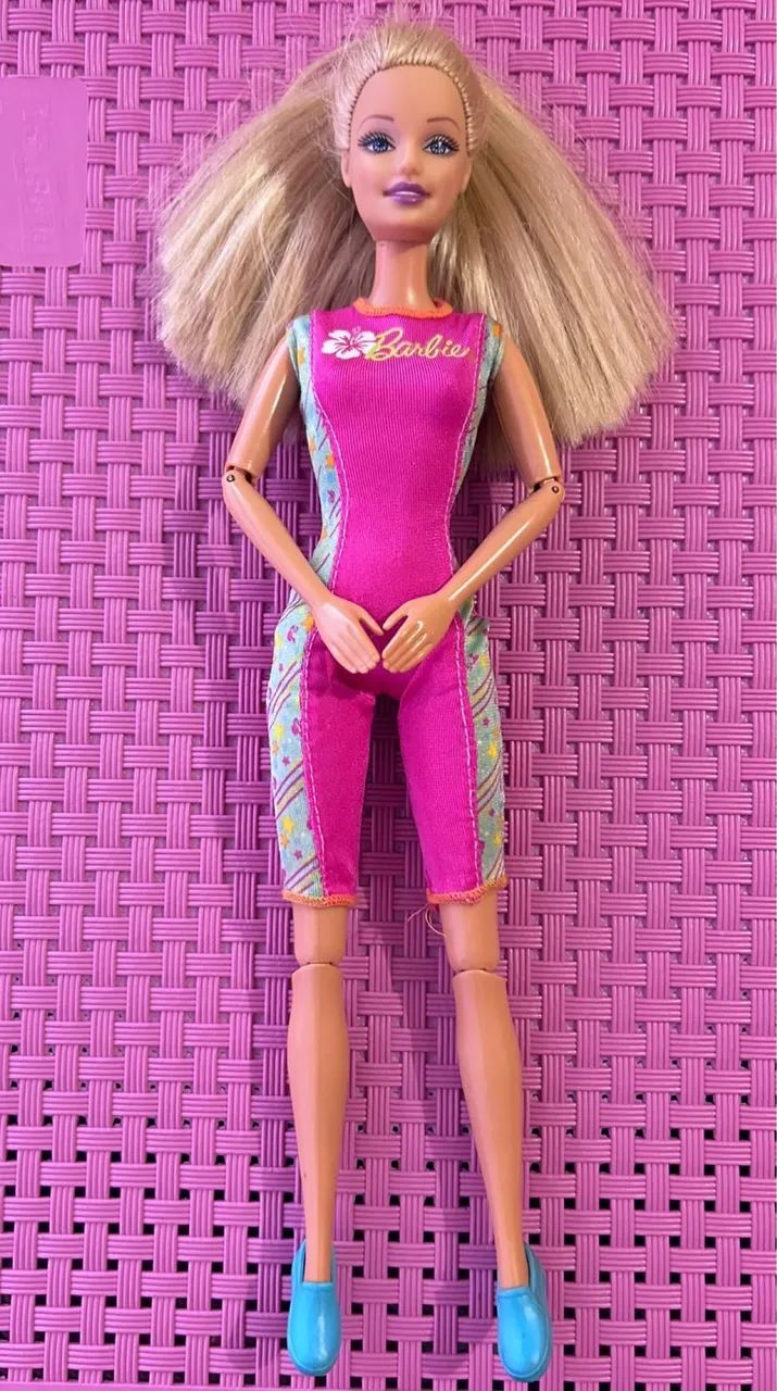 Barbie Walking Tawny 2006  - Foto 2