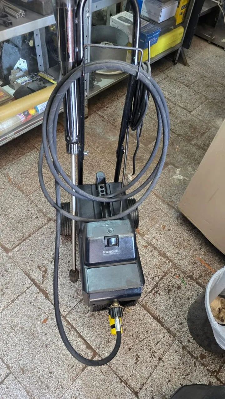 Lavadora alta pressão  HD585 karcher - Foto 2