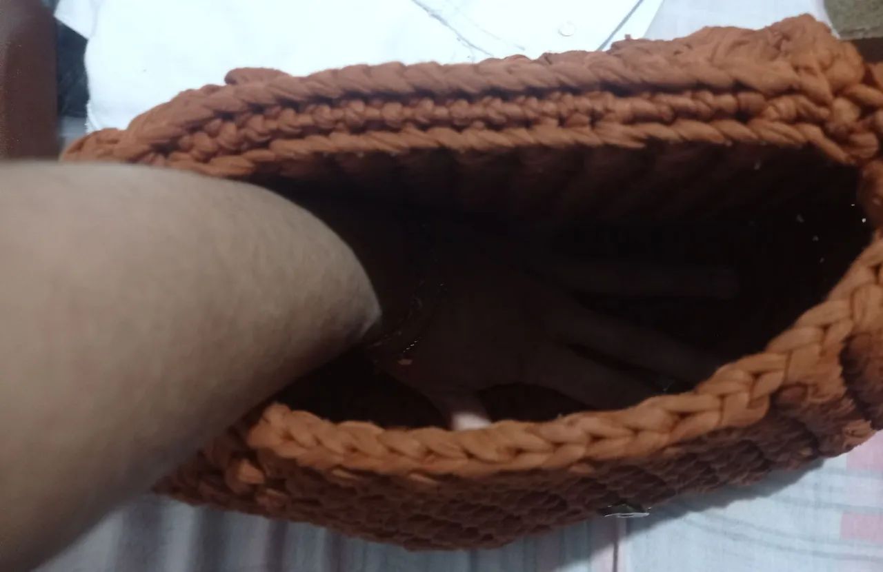 Bolsa artesanal de crochê  - Foto 5