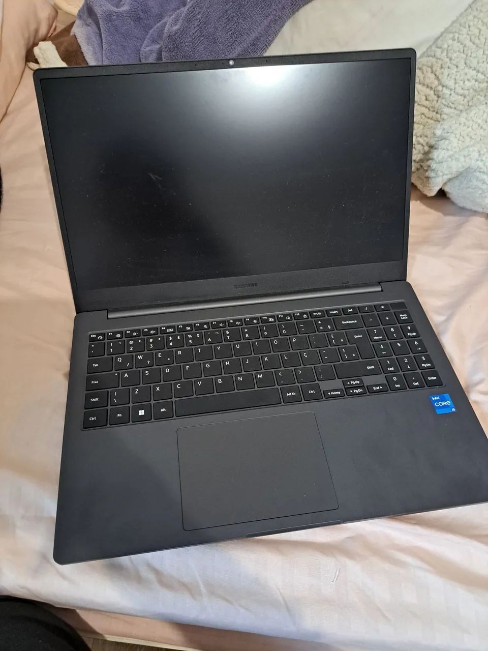 Notebook Samsung Book 2, com defeito
