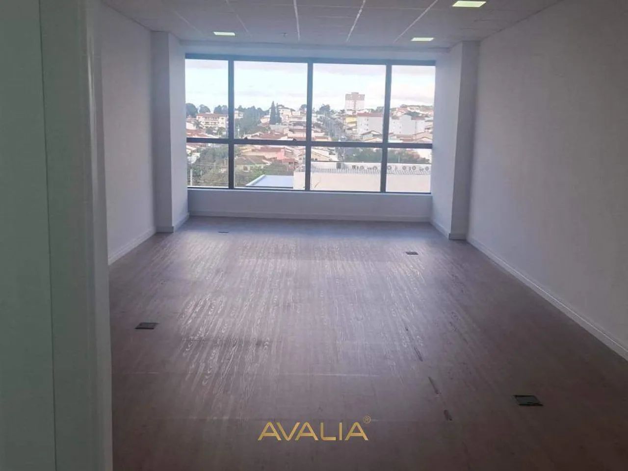 Sala Comercial à venda no Sky Towers Office - Foto 2