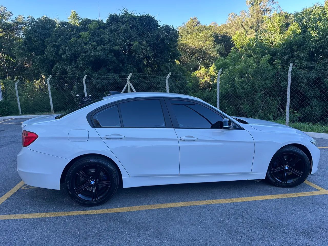 BMW 320I A 2.0 Turbo/activeflex 16V 184cv 4P 2014