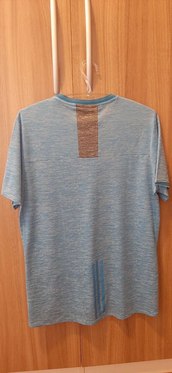 Camiseta Adidas azul M - Foto 3