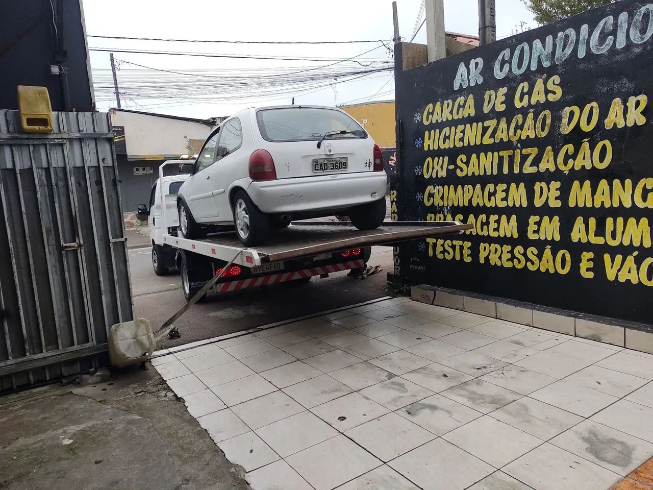 Guinchos Araucária e região