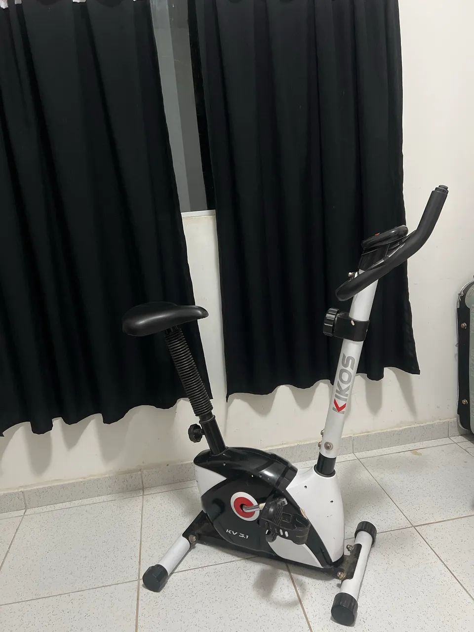 Bicicleta ergométrica kikos  - Foto 3