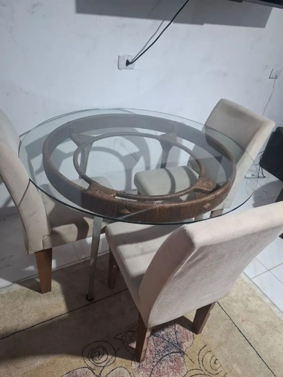 Mesa  design redonda vidro temperado