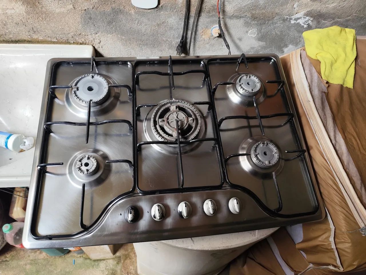 Cooktop 5 Bocas Inox com Tripla Chama e Acendimento Automático